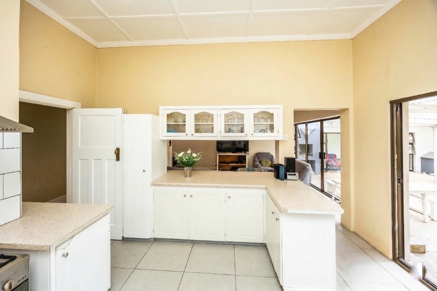 5 Bedroom Property for Sale in Bonnie Doone Eastern Cape
